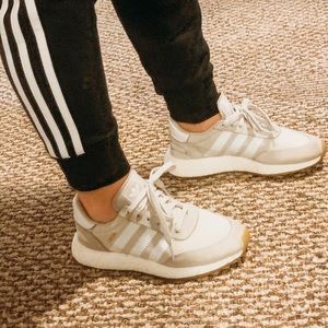 Adidas Iniki’s (Womens 5 1/2)